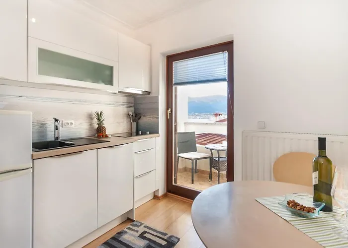 Lori Apartamento Baška