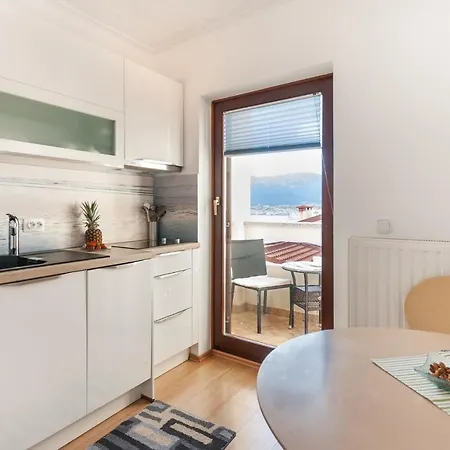 Lori Appartement Baška